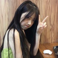 忧伤的女生落泪微信头像