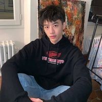 用比卡丘做头像的男生