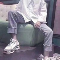 红色背景吸烟头像女生头像(19)