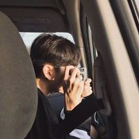 喜欢带 带小孩的男生头像