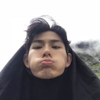 单调的男生头像(10)