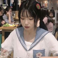 qq女生头像短头发(6)