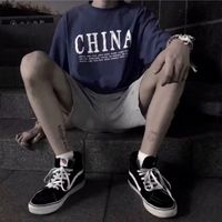 男生发呆傻笑头像(19)