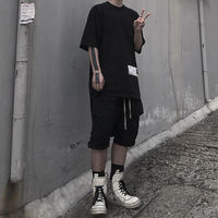 拿手机的高冷男生头像(18)