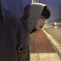 超清二次元超萌男生头像