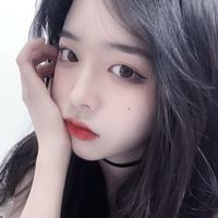 恐怖又好看的女生头像