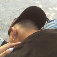 男生喝可口可乐头像(4)