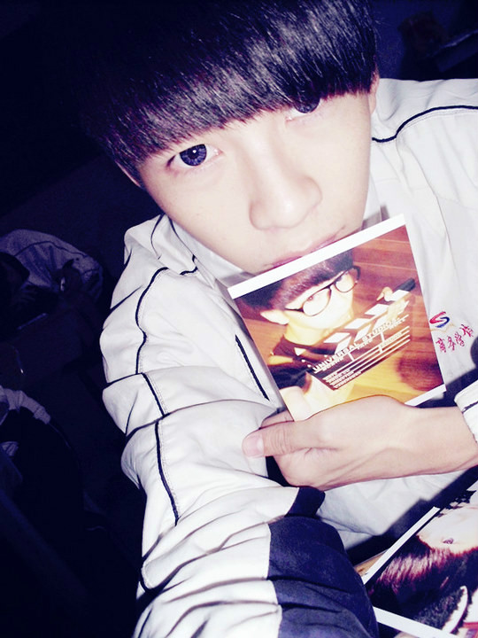 QQ͸ƤͼһŴһһ(8)_WWW.AIGEXING.COM