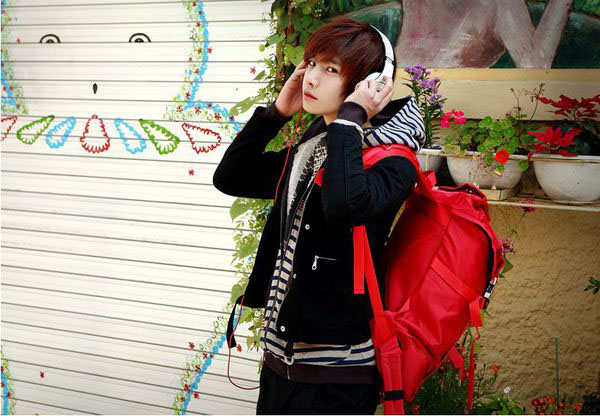 QQƤͼƬǰ˫нͬʱҲ(1)_WWW.AIGEXING.COM