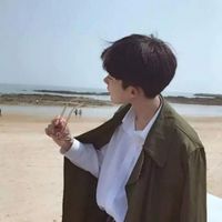 男生面对爱哭的女生头像(16)