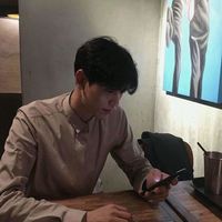 男生高清街头头像(9)