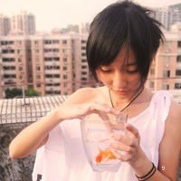 好看的女生微信头像 对你的爱已飞涨到百分百(35)_WWW.AIGEXING.COM