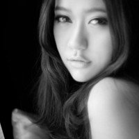 ڰ˸еŮͷһǻŰ飬ֻǲǸ(14)_WWW.AIGEXING.COM