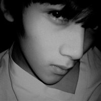 ڰ˸еŮͷһǻŰ飬ֻǲǸ