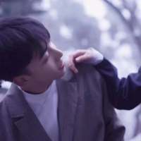 红底猫咪情侣头像(18)