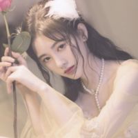 胸大无脑无脑女生头像(2)