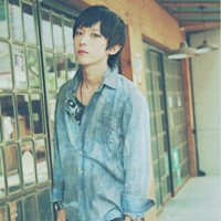 春天里的有型时尚男生头像(24)_WWW.AIGEXING.COM
