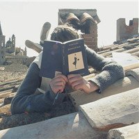 春天里的有型时尚男生头像(42)_WWW.AIGEXING.COM
