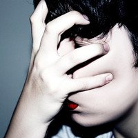 春天里的有型时尚男生头像(19)_WWW.AIGEXING.COM