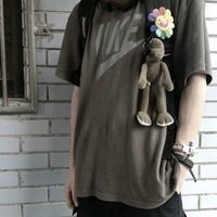 男生头像黑白英伦
