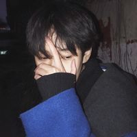 古风男生头像拿剑