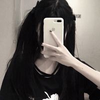 扣扣的背影头像女生霸气