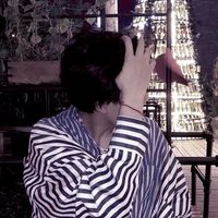 高端大气奢华男生头像(16)