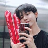 背影头像男生 侧面图片大全(14)