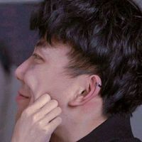 情侣头像猪一男一女两张分开(10)