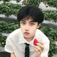 qq孤独的照片头像男生(3)