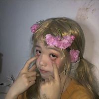 qq头像图片女生背影