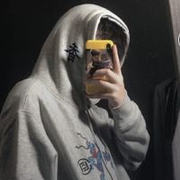 身段男生头像(18)