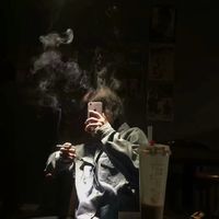 qq头像动画男生冷酷