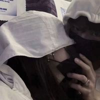 海边背影头像情侣头像一对(17)
