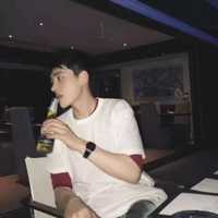 qq男生二次元头像 冷酷(2)