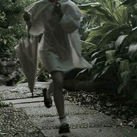 女生海边头像图片背影(15)