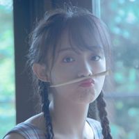 短发非主流背影女生头像霸气(8)