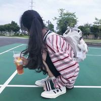 女生海边头像图片背影(8)