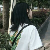 qq头像女生腿部只露腿
