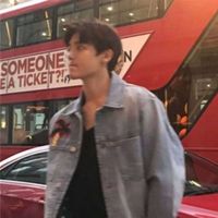 娃娃脸的男生头像