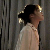 气质女生头像高冷范短发