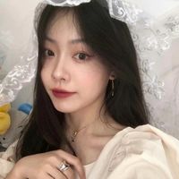 qq头像女生侧面唯美图片(11)