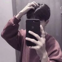 非主流男生抽烟黑白头像霸气(6)