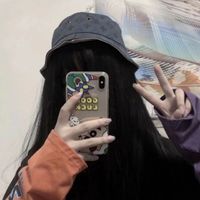 女生侧面脸回头的头像(2)