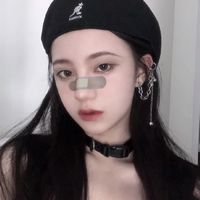 女生头像穿黑色衣服的背影(8)