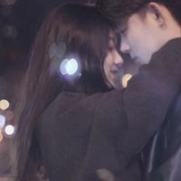 情侣亲吻头像黑白图片(12)