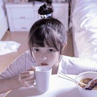 qq头像女生草地背影