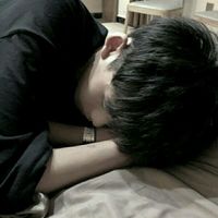 背影头像男生 侧面图片大全(18)