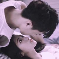 红底猫咪情侣头像(17)