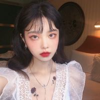 qq关于青春的头像女生(12)